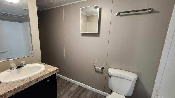 2012 Clayton Homes Inc Tru MH Mobile Home