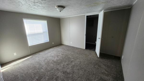 2012 Clayton Homes Inc Tru MH Mobile Home