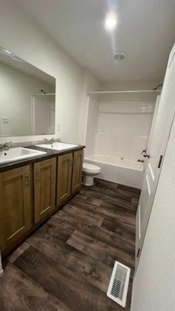 2022 Clayton Homes Inc Lifestyle Mobile Home