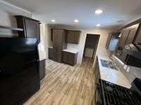 2018 Champion RA2860205 Mobile Home