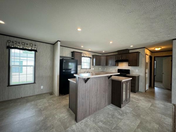 2015 Redman 2856201RA Mobile Home