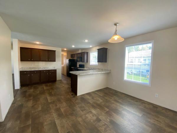 2016 Clayton 81SUN28523 Mobile Home