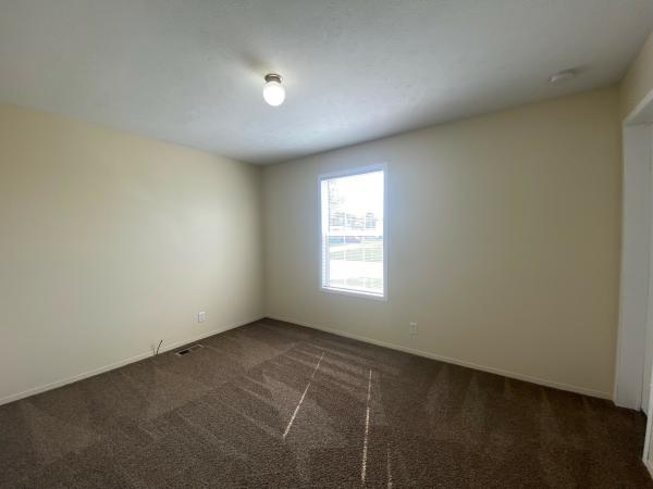 2016 Clayton 81SUN28523 Mobile Home