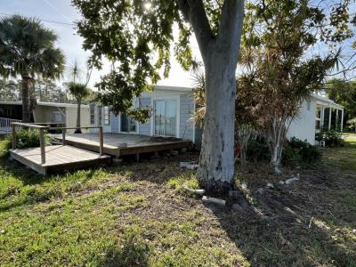 Photo 2 of 6 of home located at 876 La Costa Lane North Fort Myers, FL 33917