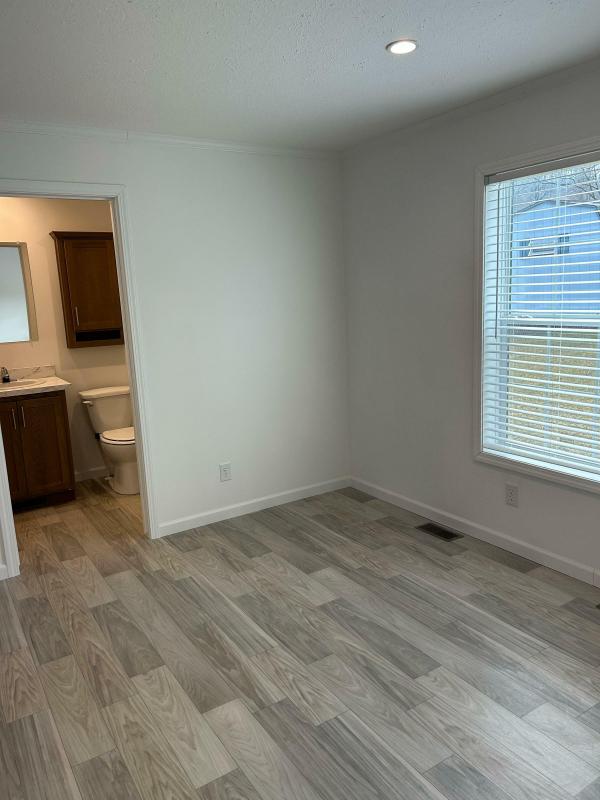 2026 Redman Homes 115CD ADVS1464H22233  Home