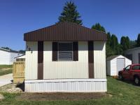 1985 Commodore 23784A Mobile Home