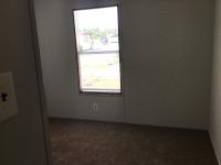 1985 Commodore 23784A Mobile Home