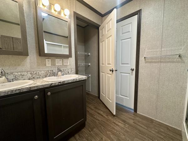 2021 Cavco 430HH28523F Mobile Home