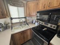 1989 CAVCO Mobile Home