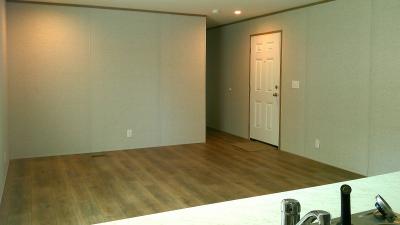 Photo 5 of 7 of home located at 6560 Walburn #336 Kalamazoo, MI 49048
