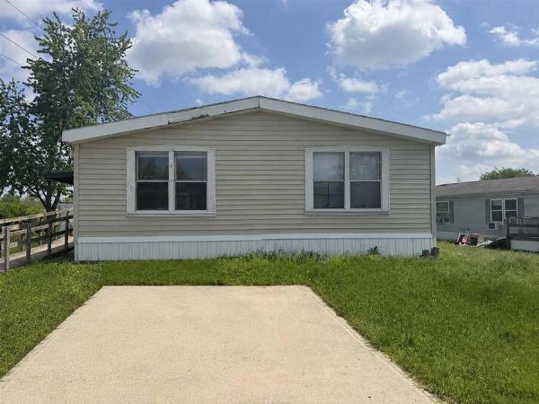 Photo 1 of 2 of home located at 9904 Coburg Dr. Fort Wayne, IN 46825
