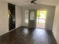 2018 S125400SO1  Home