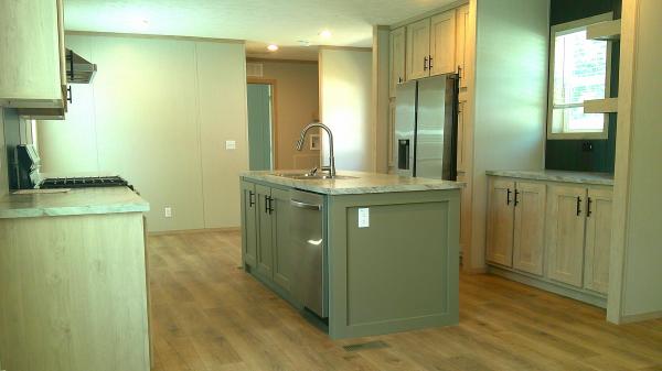 2025 Clayton Homes Inc Mobile Home For Sale