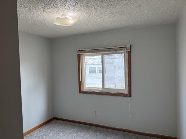 1987 Fairmont  Home