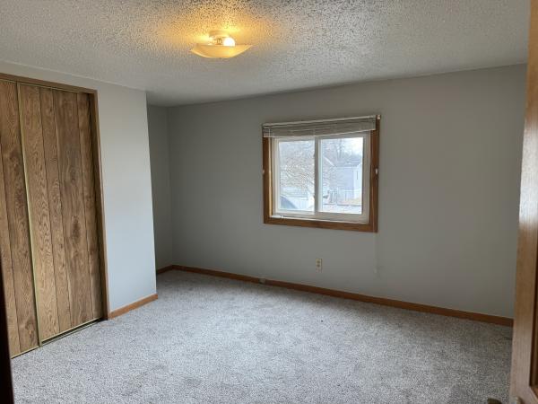 1987 Fairmont  Home