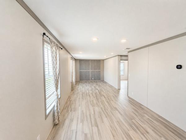 2023 Clayton Pulse 5624-E744  Home