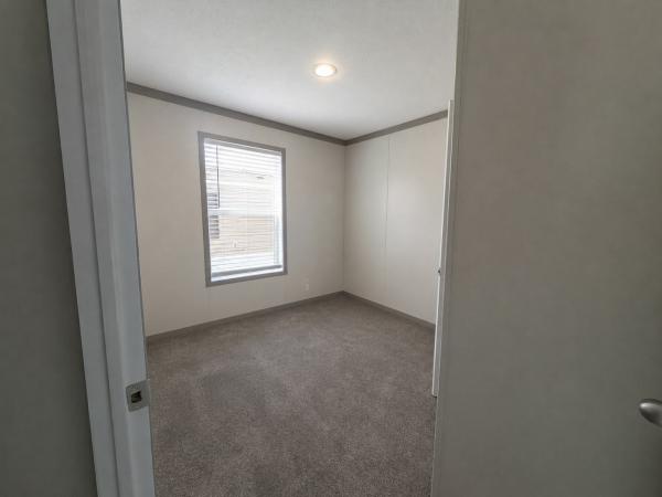 2023 Clayton Pulse 5624-E744  Home