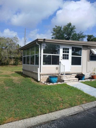 Photo 3 of 30 of home located at 435 16th Ave. S. E. Lot 541 Largo, FL 33771