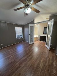 1997 Skyline Manufactured Home