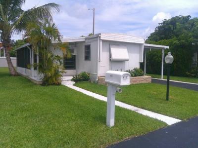 Photo 2 of 9 of home located at 6751 NW 45th Terr. P05 Coconut Creek, FL 33073