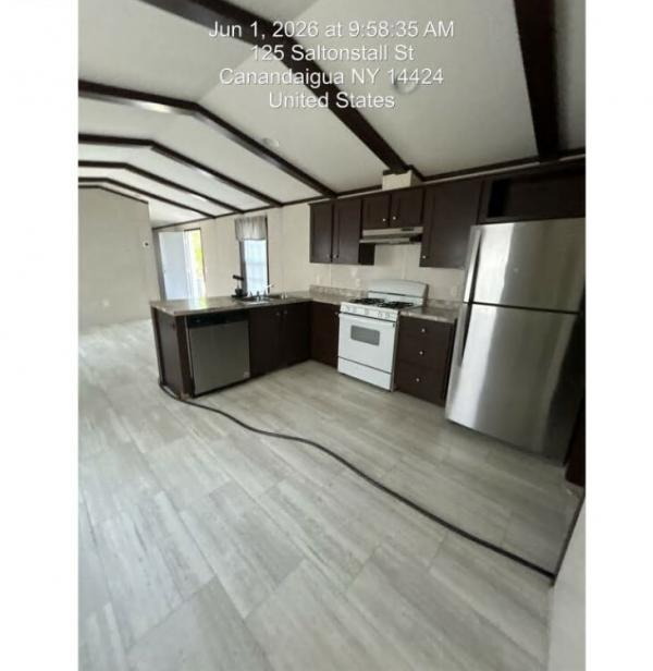 2021 Colony A12033P Manufactured Home
