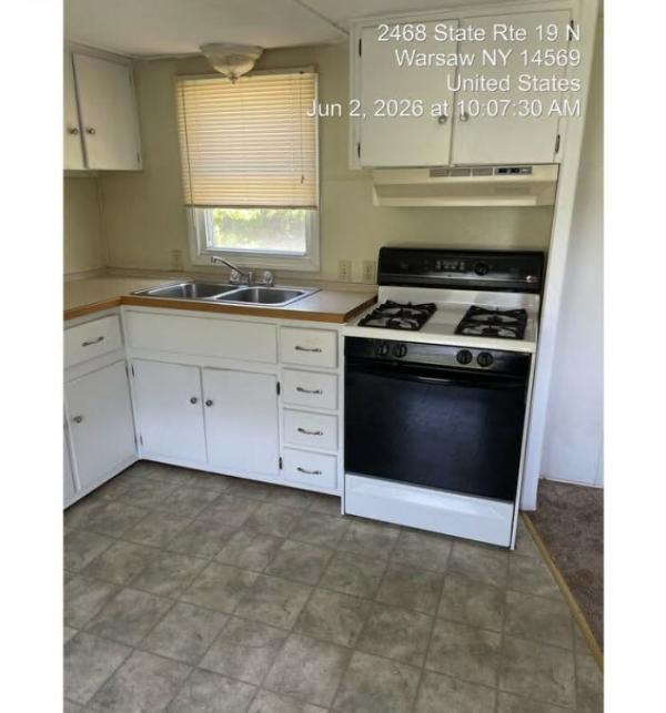 1990 Manufactured Home