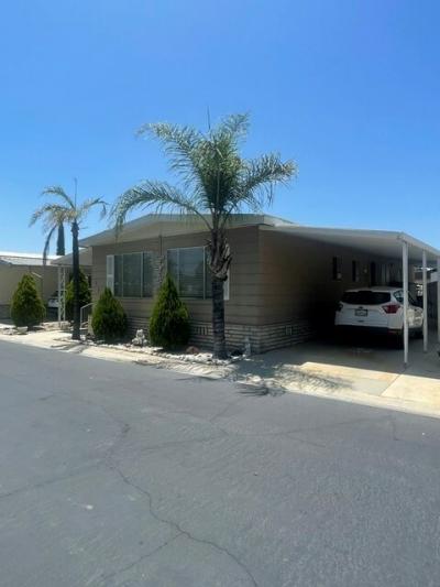 Photo 3 of 29 of home located at 2230 Lake Park Dr # 102 San Jacinto, CA 92583