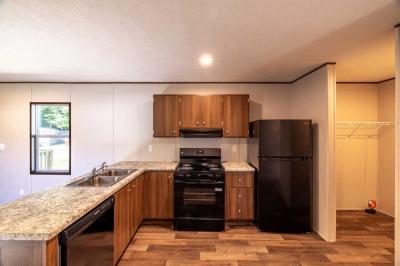 Photo 5 of 19 of home located at 3403 Ashton Drive Winston Salem, NC 27101