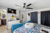 1983 Cavco Fallbrook Mobile Home