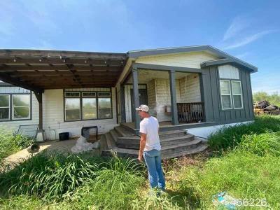 Mobile Home at Texas Built Mobile Homes 15931 N I 35 Moore, TX 78057
