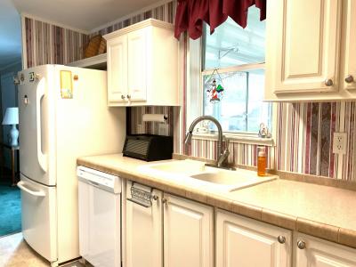 Photo 3 of 19 of home located at 729 Misty Breeze St Davenport, FL 33897