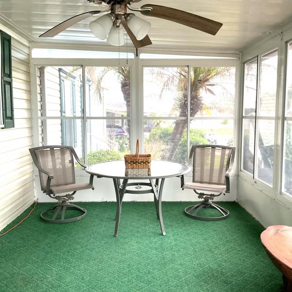 2005 Homes of Merit A17395 Mobile Home