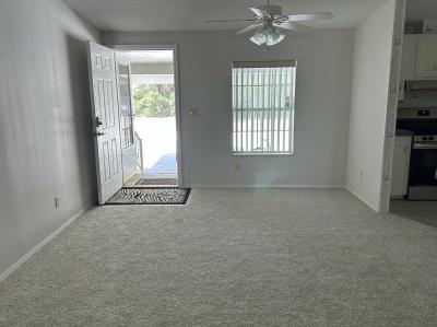Photo 3 of 16 of home located at 2255 Grand Traverse Circle Grand Island, FL 32735