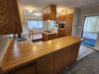 1984 Holly Park Homes Holly Park Mobile Home