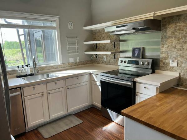 1990 Merit Manufactured Home