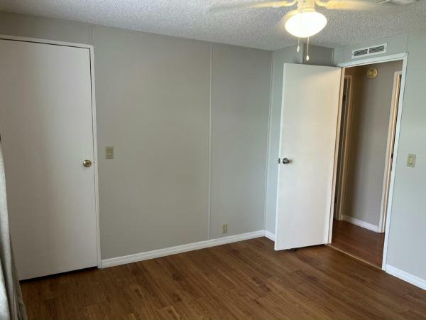 1990 Merit Manufactured Home
