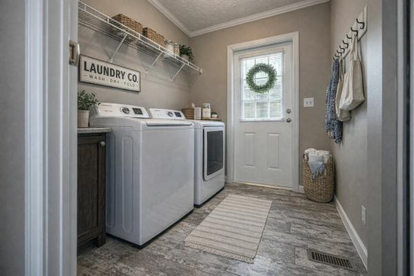 2019 Clayton Homes Inc Yes Mobile Home