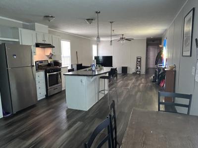 Photo 4 of 11 of home located at 2835 S. Wagner Rd. Lot 196 Ann Arbor, MI 48103