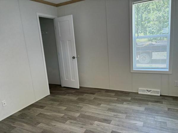 2026 Skyline - Lancaster Glenwood Mobile Home