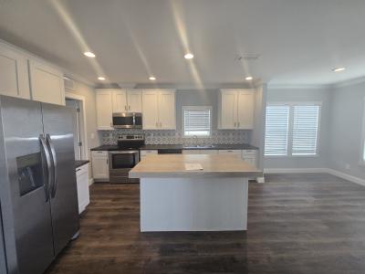 Photo 4 of 10 of home located at 233 Dunn Drive Kyle, TX 78640