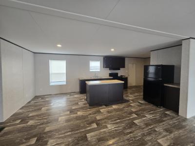 Photo 4 of 10 of home located at 426 Mill Run Avenue Kyle, TX 78640