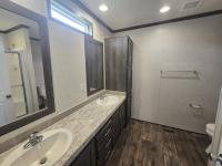 2023 Fleetwood 240AE28523R Mobile Home
