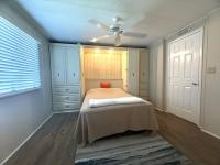 1984 PRES Mobile Home