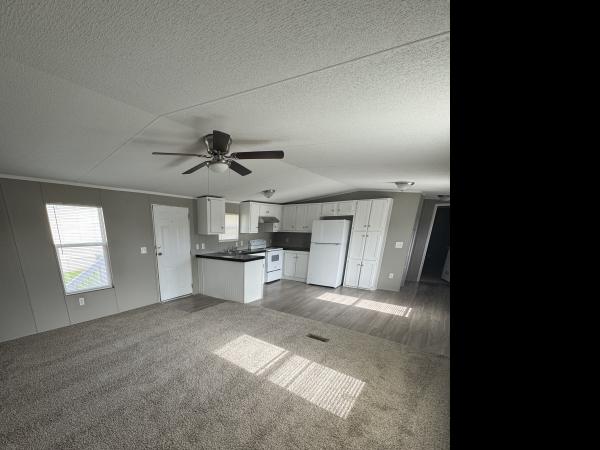 2007 Clayton - Bonham Mobile Home
