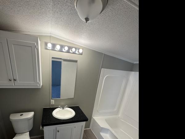 2007 Clayton - Bonham Mobile Home