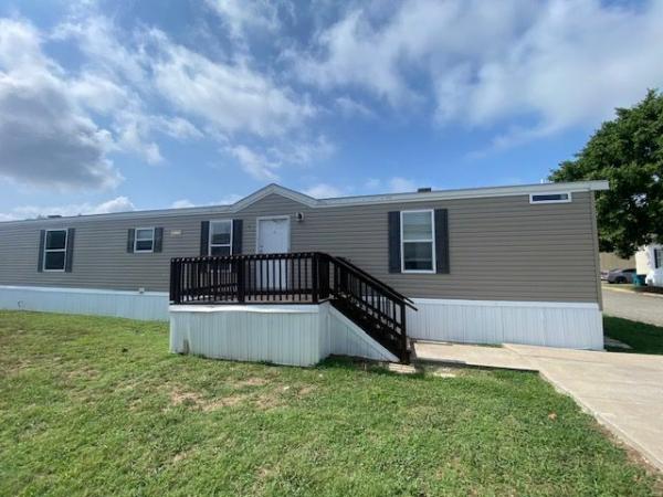 Photo 1 of 2 of home located at 1601 E Fm 1417 #267 Sherman, TX 75090