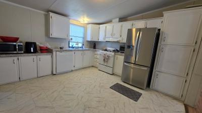 Photo 4 of 14 of home located at 6655 Jackson Rd Lot 720 Ann Arbor, MI 48103
