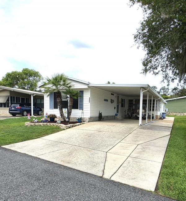 Photo 1 of 2 of home located at 7420 Harbor View Drive Lot 132 Leesburg, FL 34788