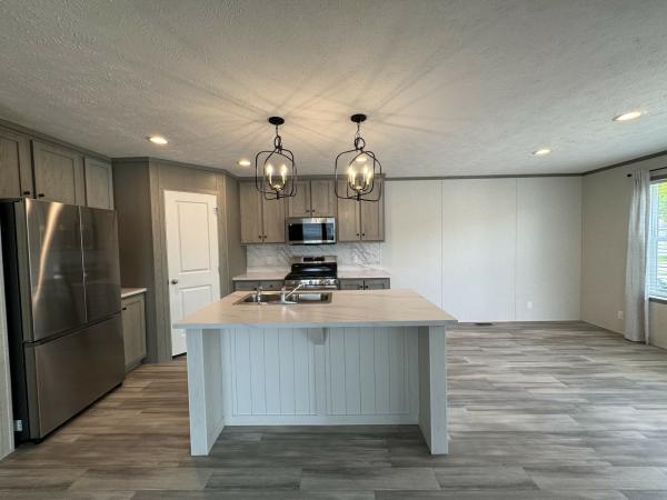 2026 Clayton 95PLH28563G Mobile Home