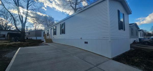 2025 Champion Dutch Aspire Mobile Home